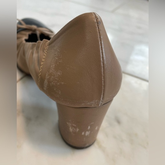 AGL black and tan Italian leather block heels euro 37.5 US womens 7 scuffed heel - Picture 5 of 11